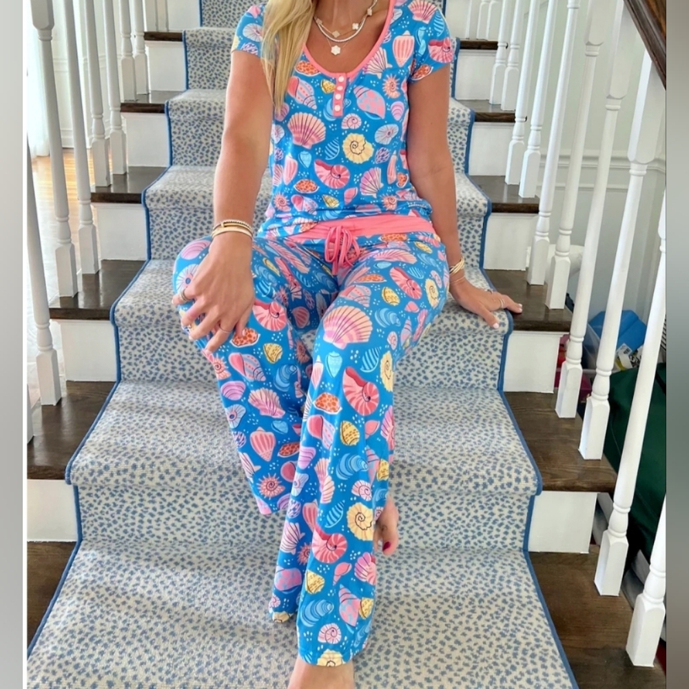 Vibrant Blue and Salmon Pink Lounging Pajama Set with Colorful Sea Shell Print